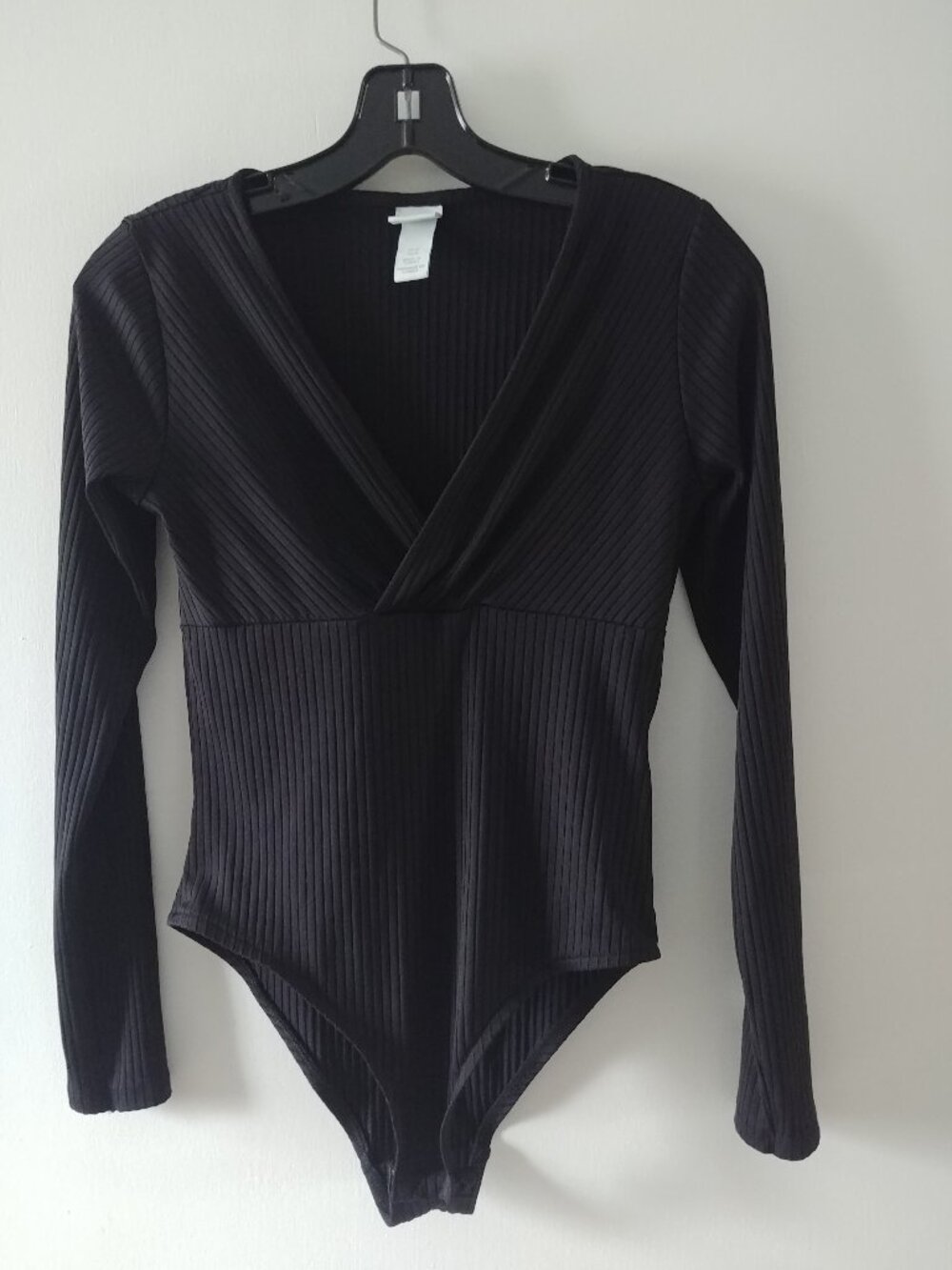 H&M Bodysuit Polyester/Spandex, Medium, Inseam 27 in. Ribbed Look